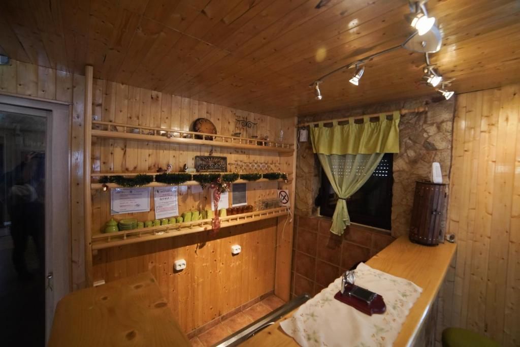 Лоджи Cabana - Vila Crinul Poiana Brasov Пояна-Брашов
