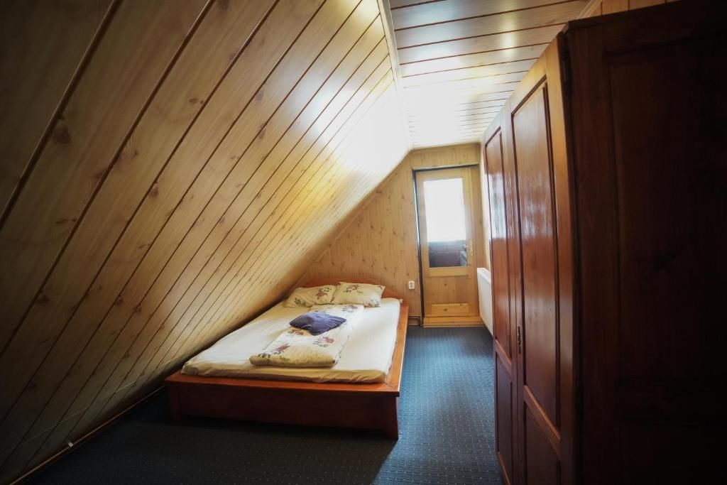 Лоджи Cabana - Vila Crinul Poiana Brasov Пояна-Брашов