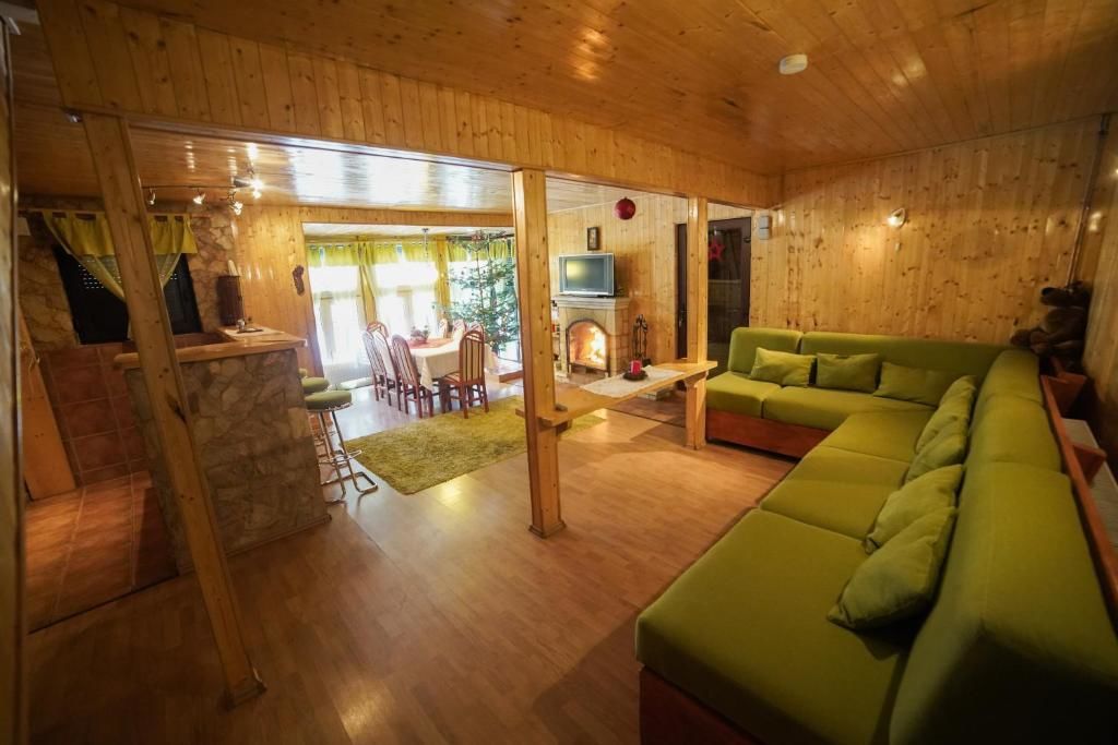 Лоджи Cabana - Vila Crinul Poiana Brasov Пояна-Брашов