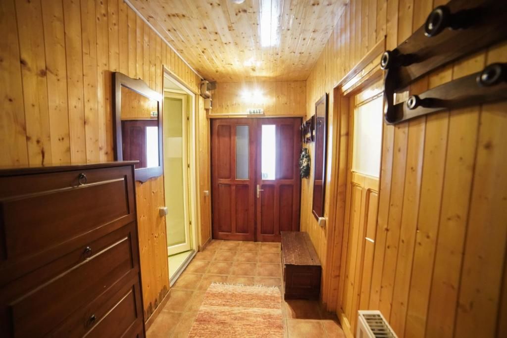 Лоджи Cabana - Vila Crinul Poiana Brasov Пояна-Брашов