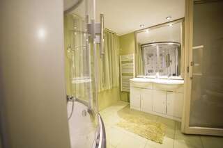 Лоджи Cabana - Vila Crinul Poiana Brasov Пояна-Брашов Шале-12